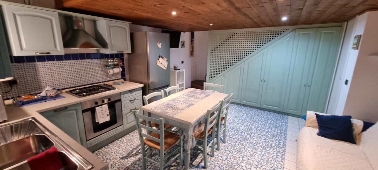 L'Ancorotto Azzurro Apartment Gaeta Bagian luar foto